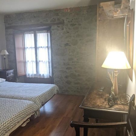 Hotel La Plaza Proaza Dış mekan fotoğraf