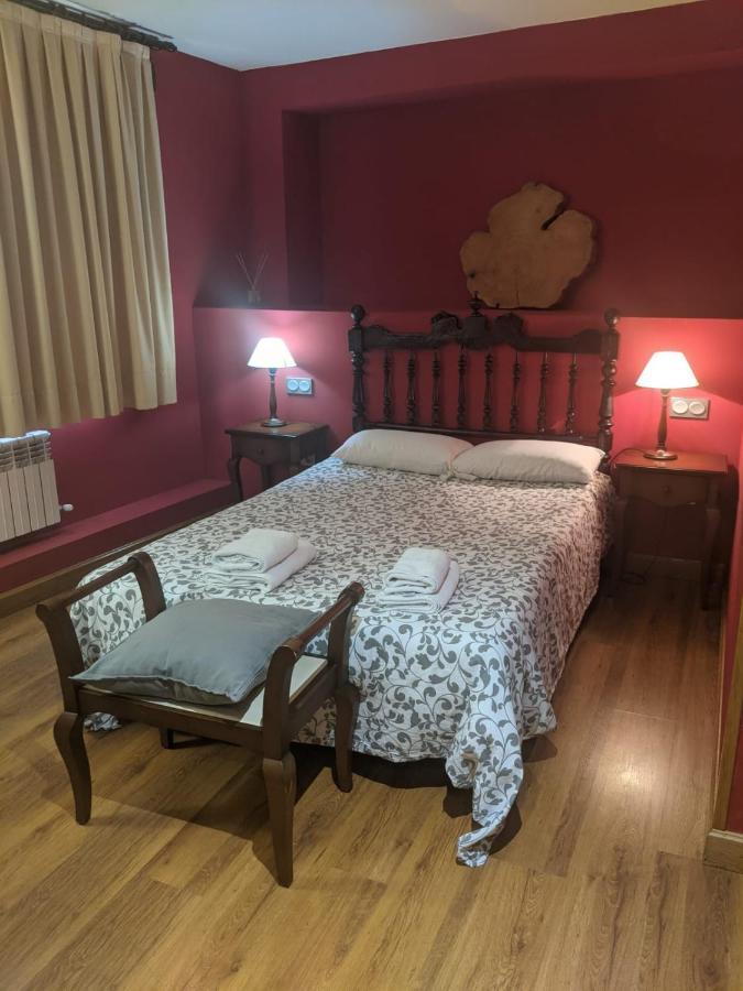 Hotel La Plaza Proaza Dış mekan fotoğraf