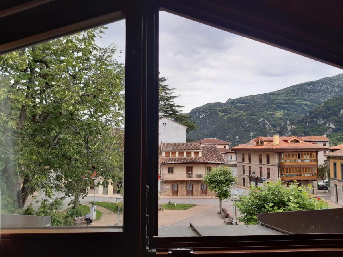 Hotel La Plaza Proaza Dış mekan fotoğraf