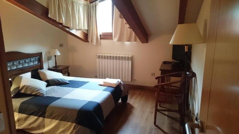 Hotel La Plaza Proaza Dış mekan fotoğraf